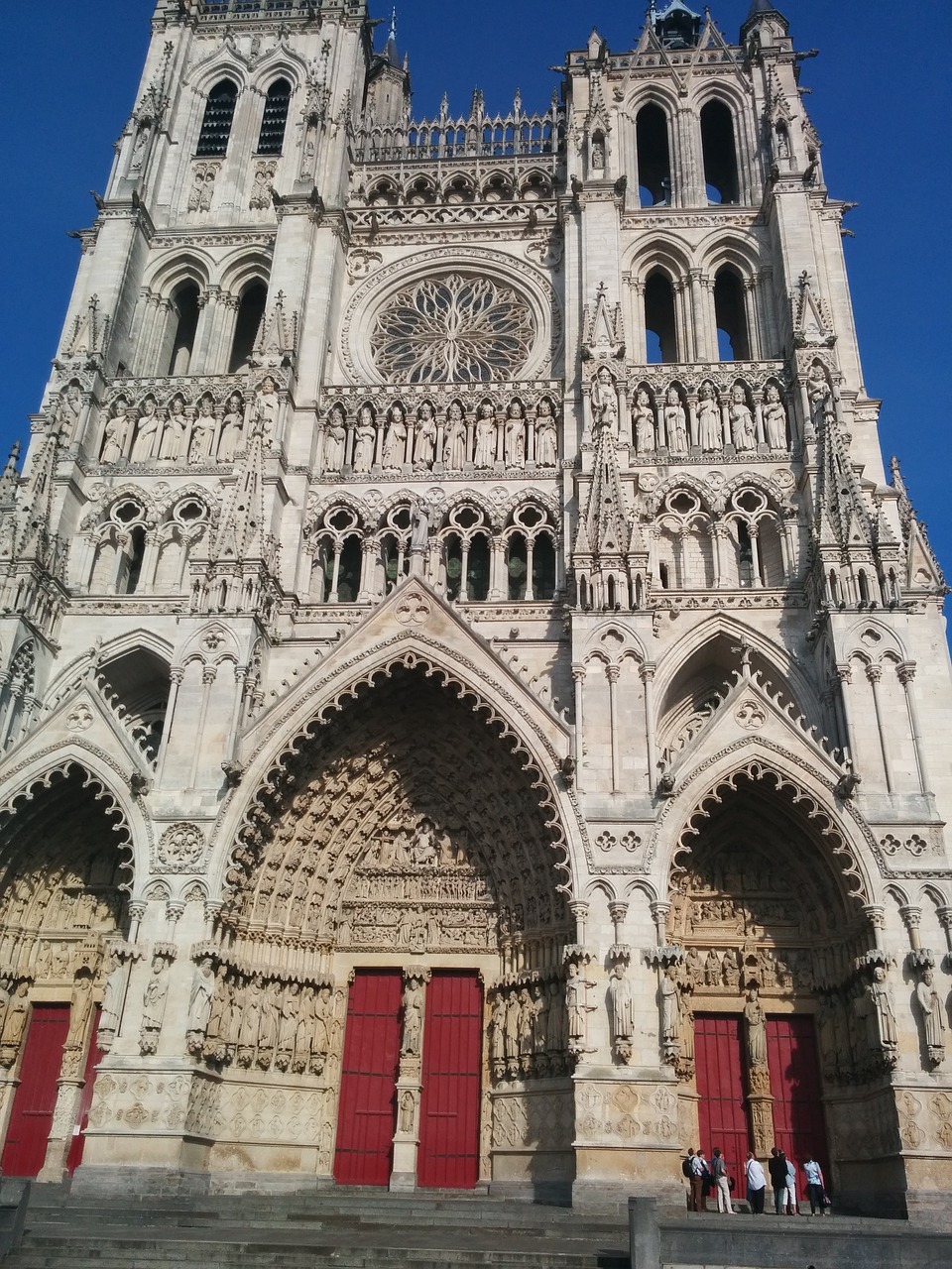 cathedral-772580_1280.jpg